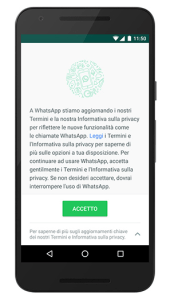 WhatsApp condivisione dei dati con Facebook